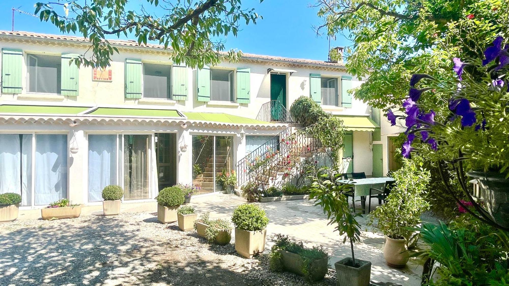 Cheval-Blanc Rendez-Vous Avec Les Cigales - Gite 6 Personnes 100M2 - Piscine Privee - Climatisation מראה חיצוני תמונה